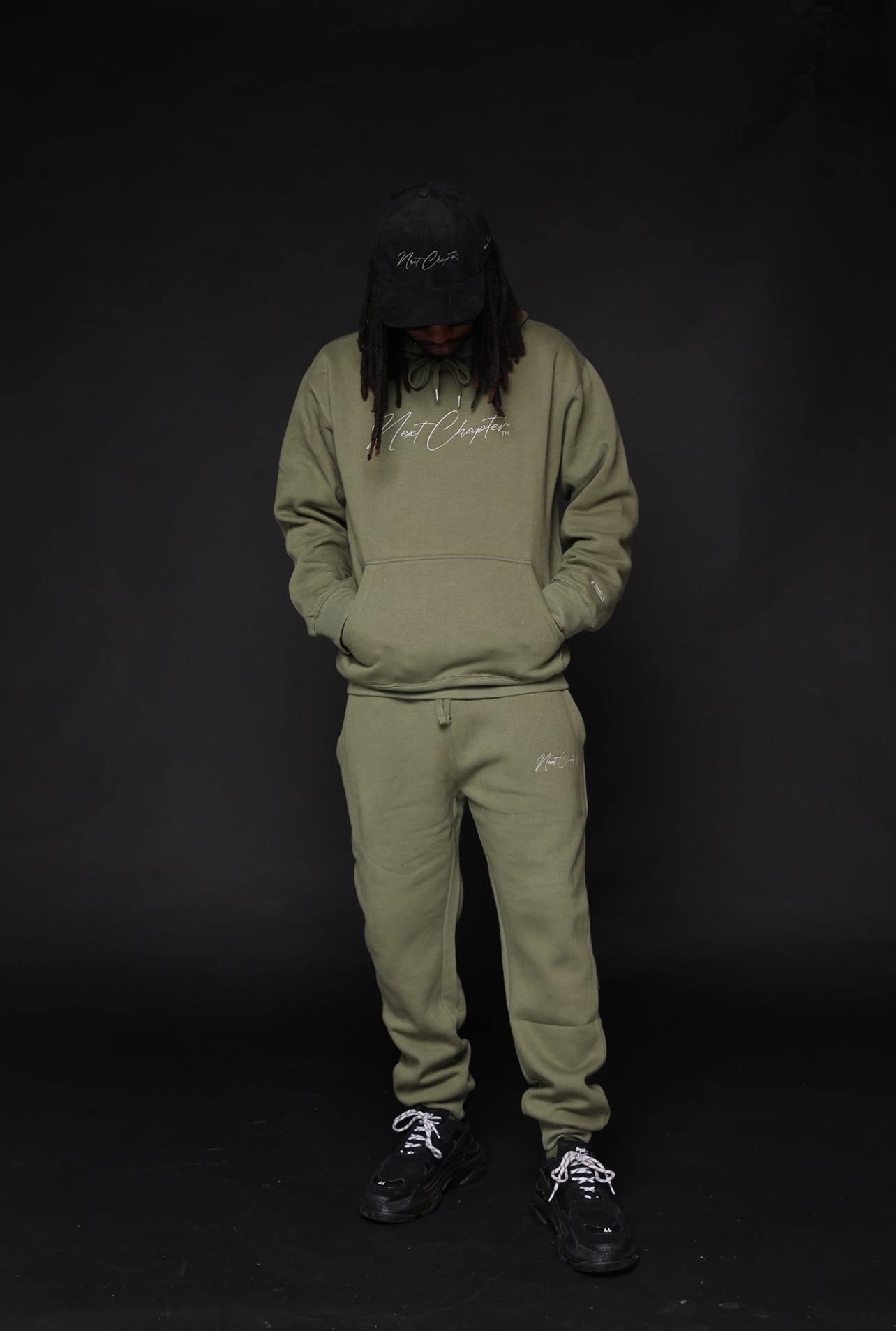 Heavy Blend Fleece Hoodie Olive Green Set.